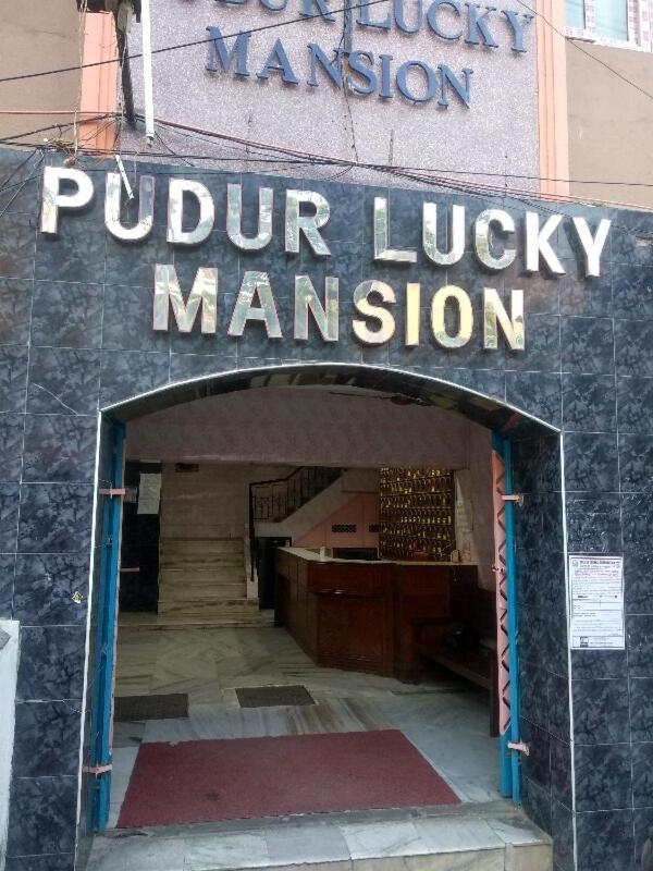 Spot On 80584 Pudur Lucky Mansion Hotel Madrás Exterior foto